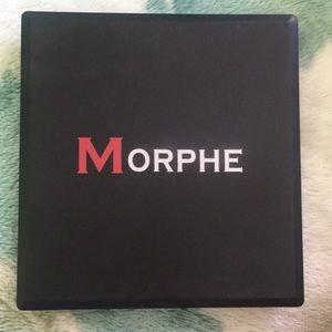 Morphe blush palette